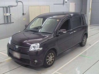 TOYOTA SIENTA 2012