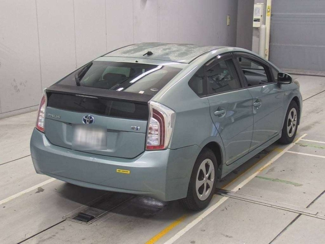 TOYOTA PRIUS 2014