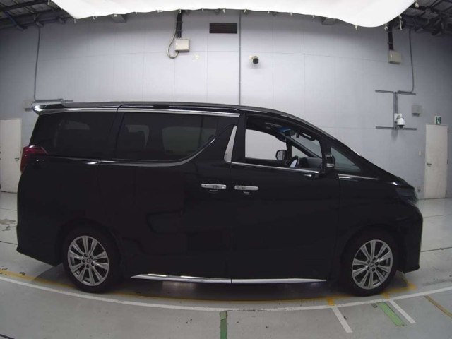 TOYOTA ALPHARD 2021