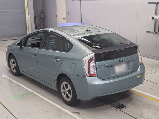 TOYOTA PRIUS 2014