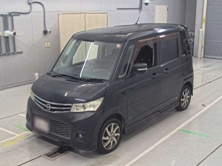 NISSAN ROOX 2010