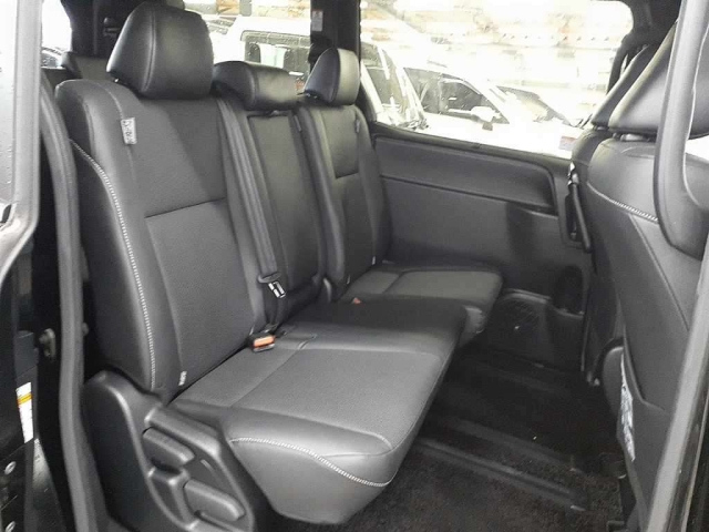 TOYOTA ESQUIRE 2018