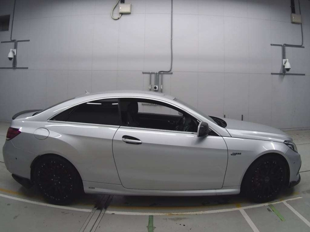 MERCEDES BENZ E CLASS 2013