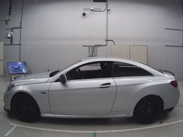 MERCEDES BENZ E CLASS 2013