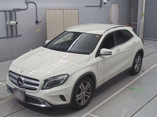 MERCEDES BENZ GLA CLASS 2015