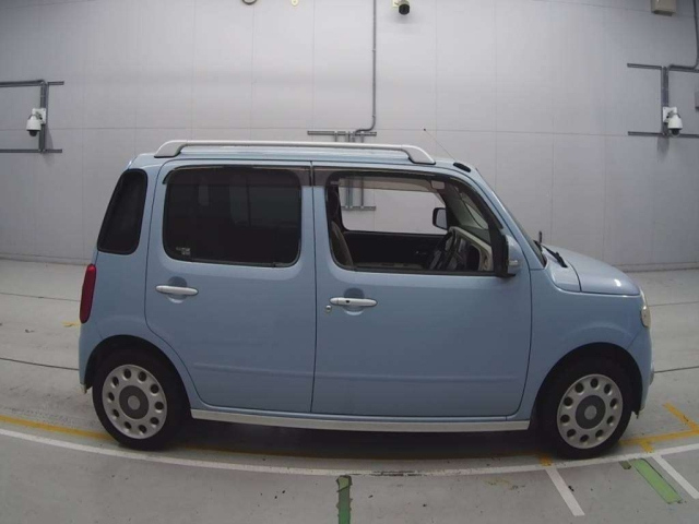DAIHATSU MIRA 2011