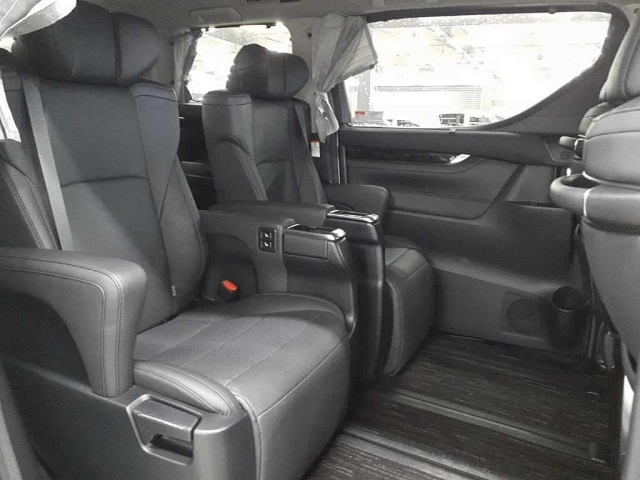 TOYOTA ALPHARD 2021