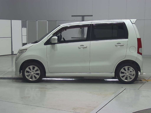 SUZUKI WAGON R 2011