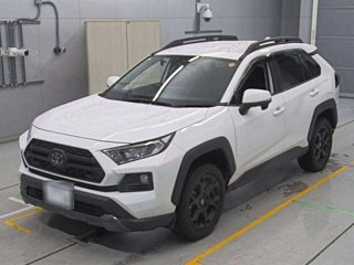 TOYOTA RAV4 2021