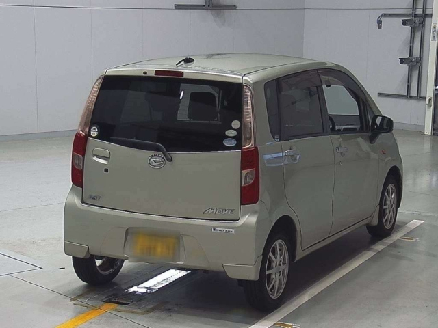 DAIHATSU MOVE 2011