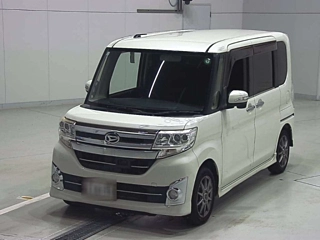 DAIHATSU TANTO 2015