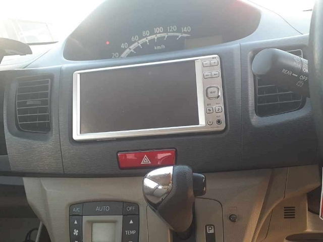 DAIHATSU MOVE 2011