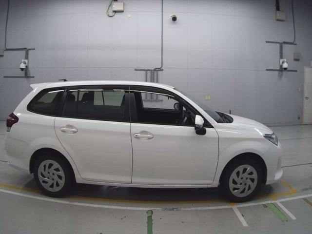 TOYOTA COROLLA FIELDER 2020
