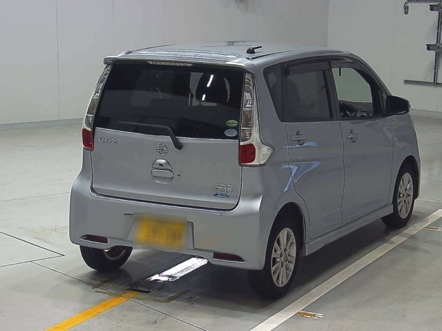 NISSAN DAYZ 2014