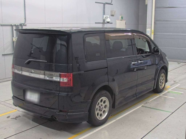 MITSUBISHI DELICA D5 2008