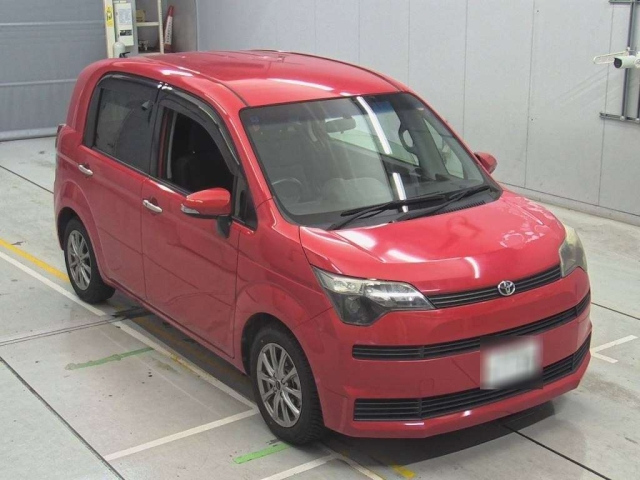 TOYOTA SPADE 2014