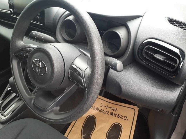 TOYOTA YARIS 2022