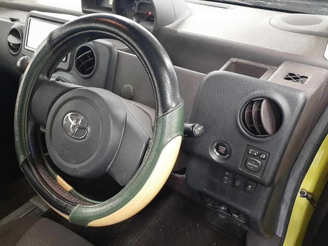 TOYOTA SPADE 2014