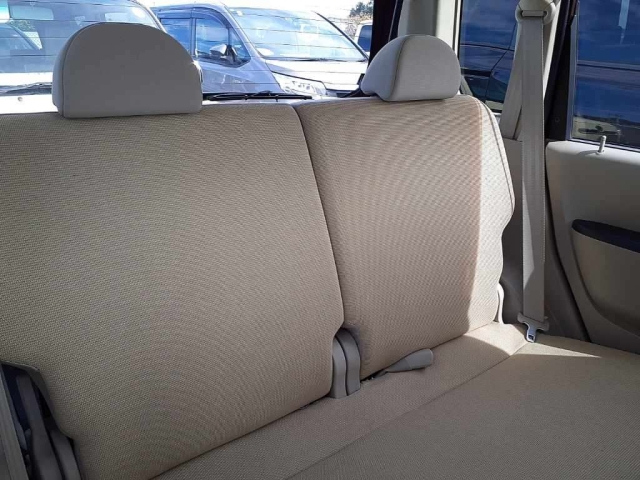 MITSUBISHI EK WAGON 2010