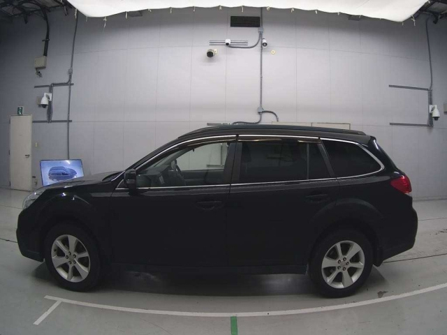 SUBARU LEGACY OUTBACK 2013