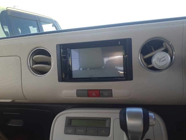 DAIHATSU MIRA 2012