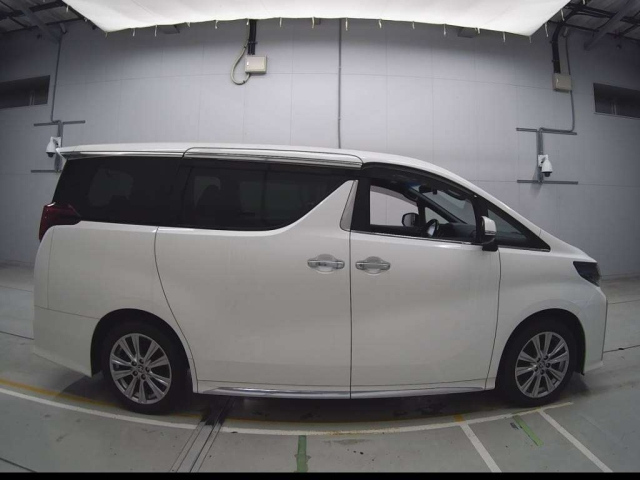 TOYOTA ALPHARD 2021