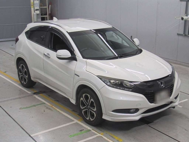 HONDA VEZEL 2015