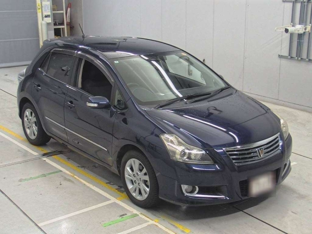 TOYOTA BLADE 2010