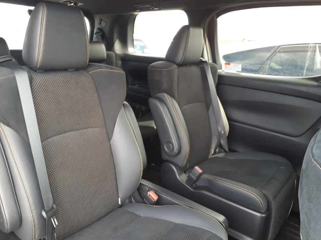 TOYOTA ALPHARD 2021