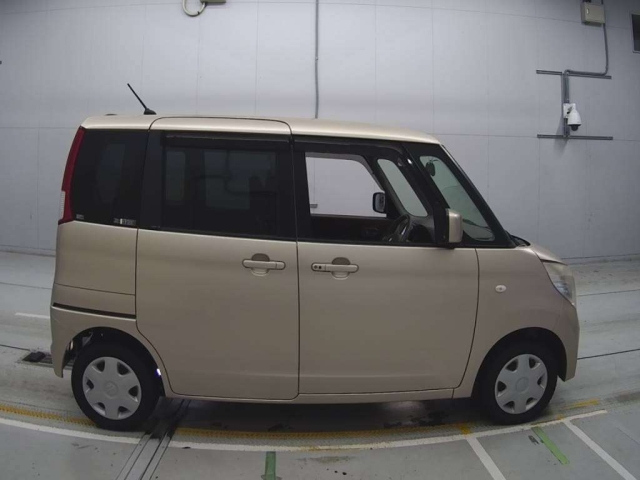 SUZUKI PALETTE 2012