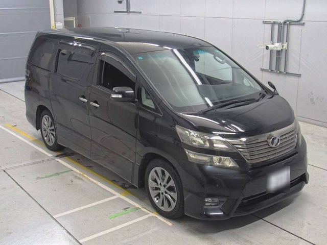 TOYOTA VELLFIRE 2011