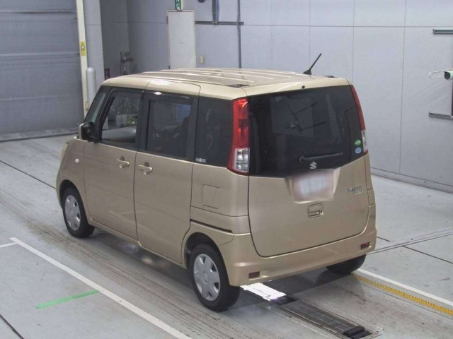 SUZUKI PALETTE 2012