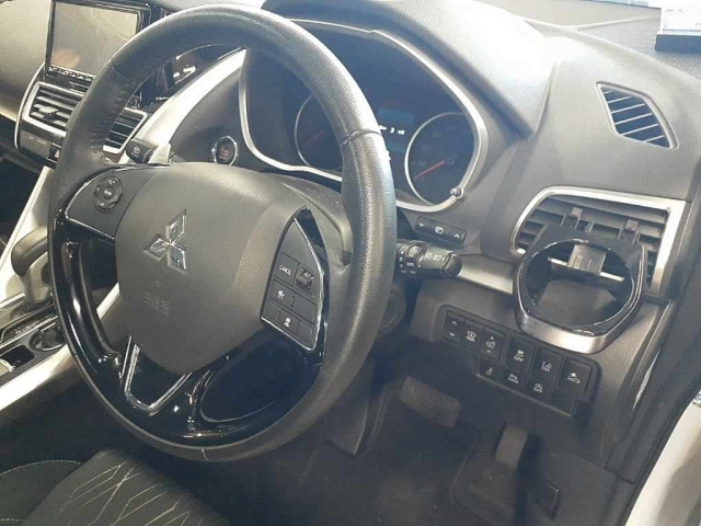 MITSUBISHI ECLIPSE CROSS 2019