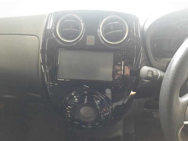 NISSAN NOTE 2019