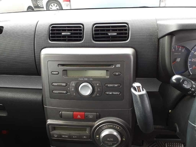 TOYOTA PIXIS SPACE 2012
