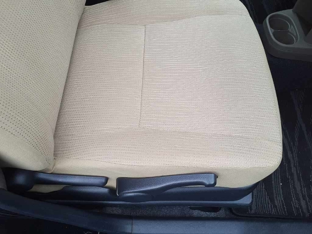 DAIHATSU MIRA 2010