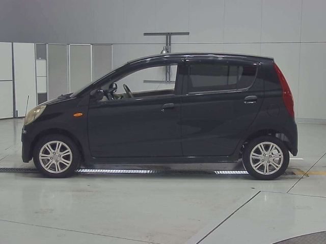 DAIHATSU MIRA 2010
