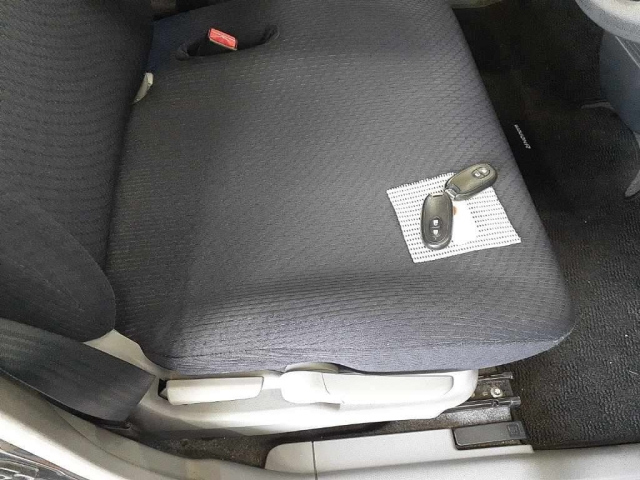 SUZUKI WAGON R 2010