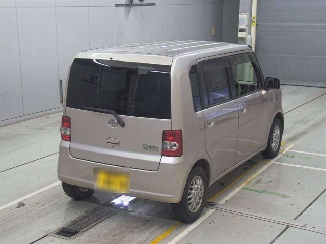 DAIHATSU MOVE CONTE 2009
