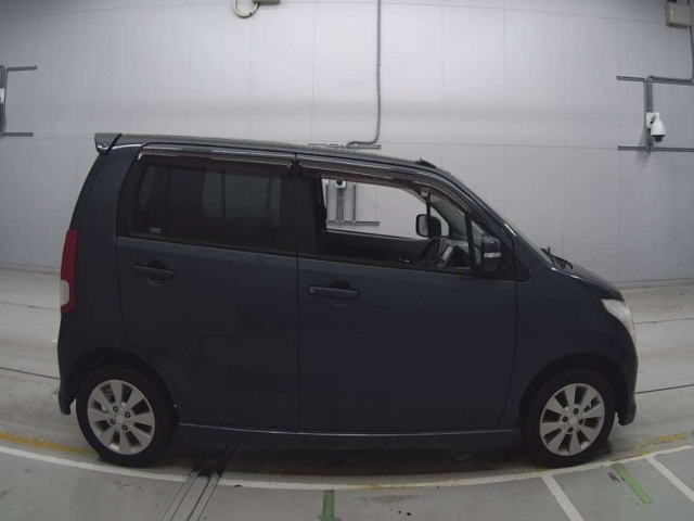 SUZUKI WAGON R 2010