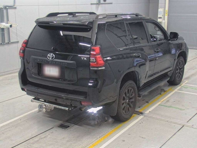 TOYOTA ALPHARD 2022