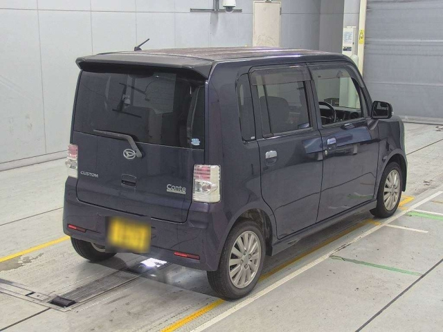 DAIHATSU MOVE CONTE 2011
