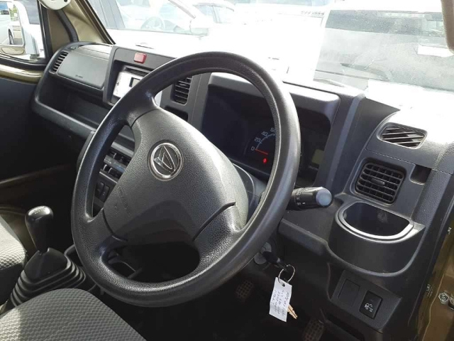 DAIHATSU HIJET TRUCK 2015