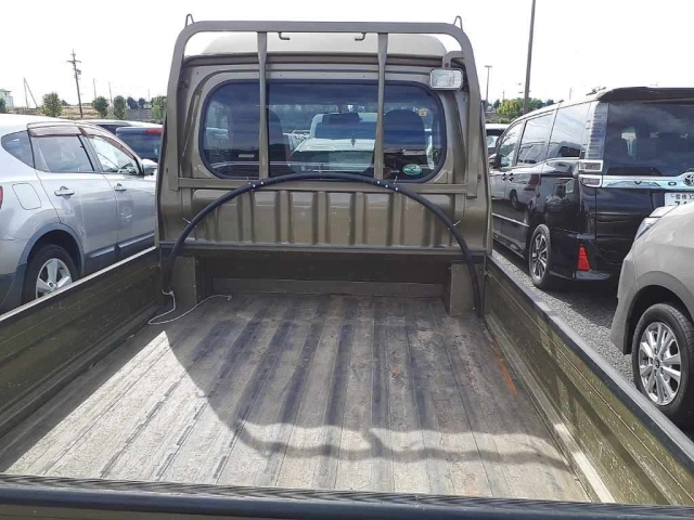DAIHATSU HIJET TRUCK 2015