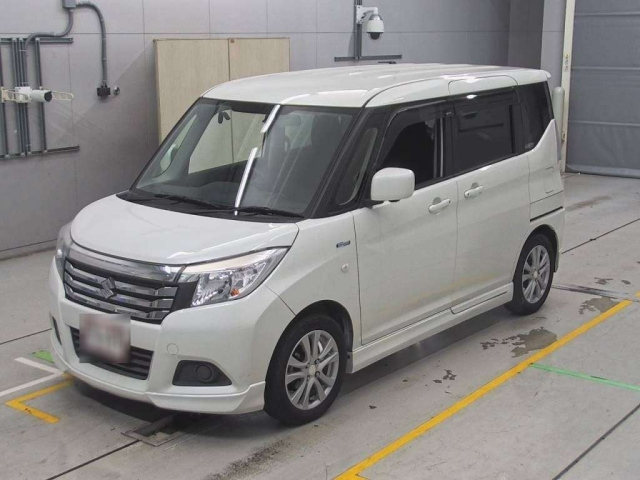 SUZUKI SOLIO 2015
