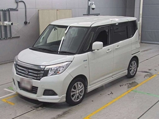 SUZUKI SOLIO 2015