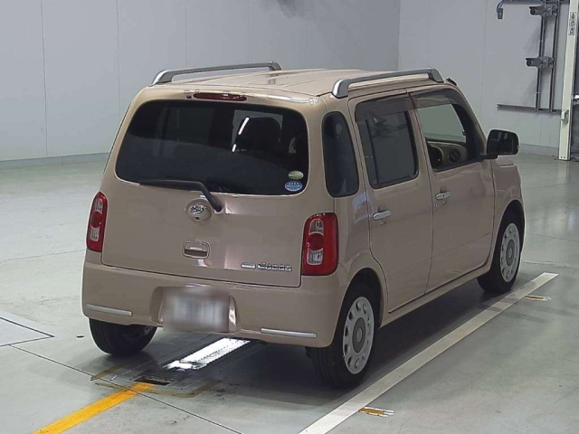 DAIHATSU MIRA 2010