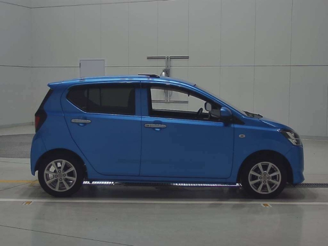DAIHATSU MIRA E S 2017