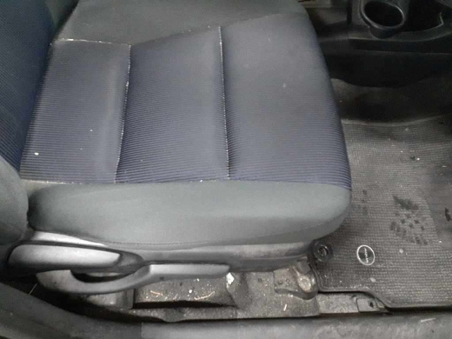 TOYOTA AQUA 2016