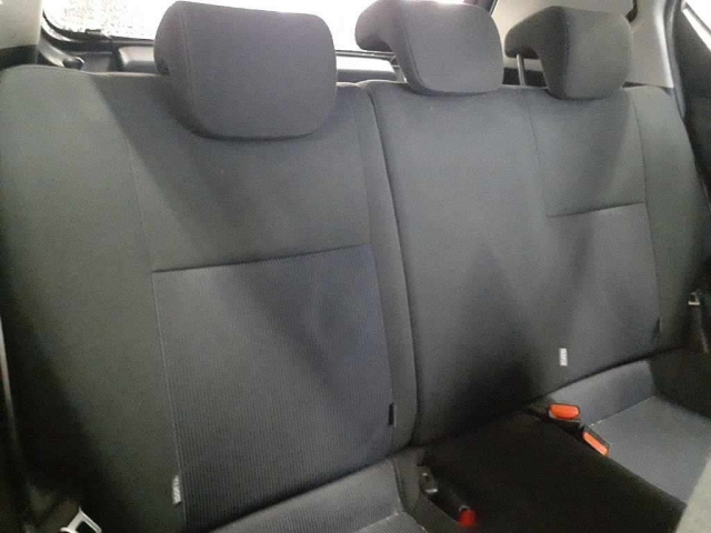 TOYOTA AQUA 2016